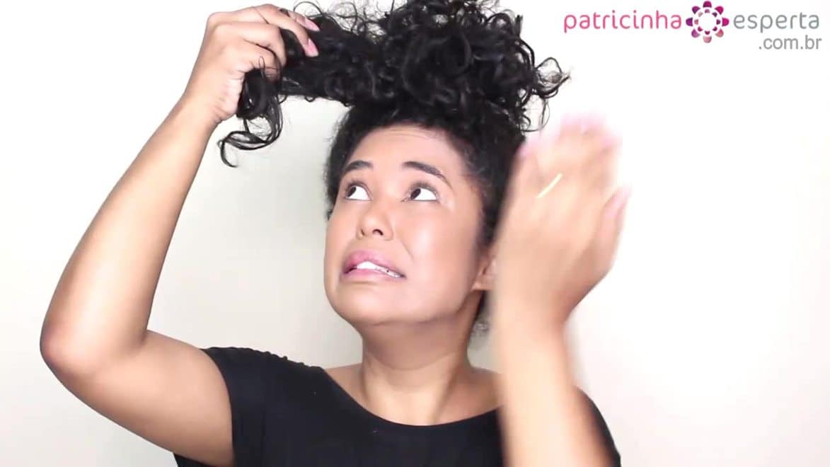 Como Hidratar Cabelos Cacheados Março 2022