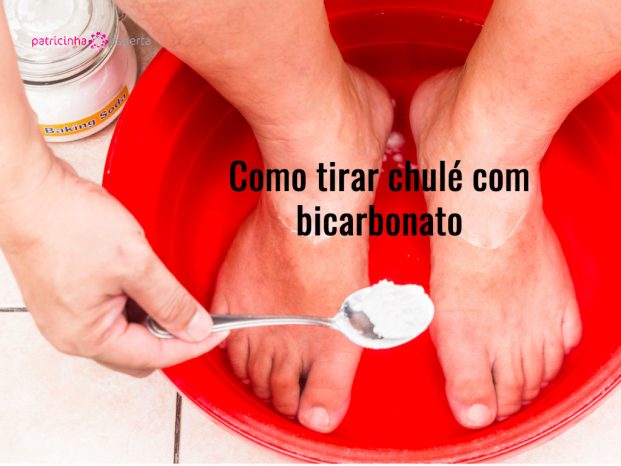 baking soda being used as feet bath at home picture id486372130 621x466 - Como Tirar Chulé Dos Sapatos