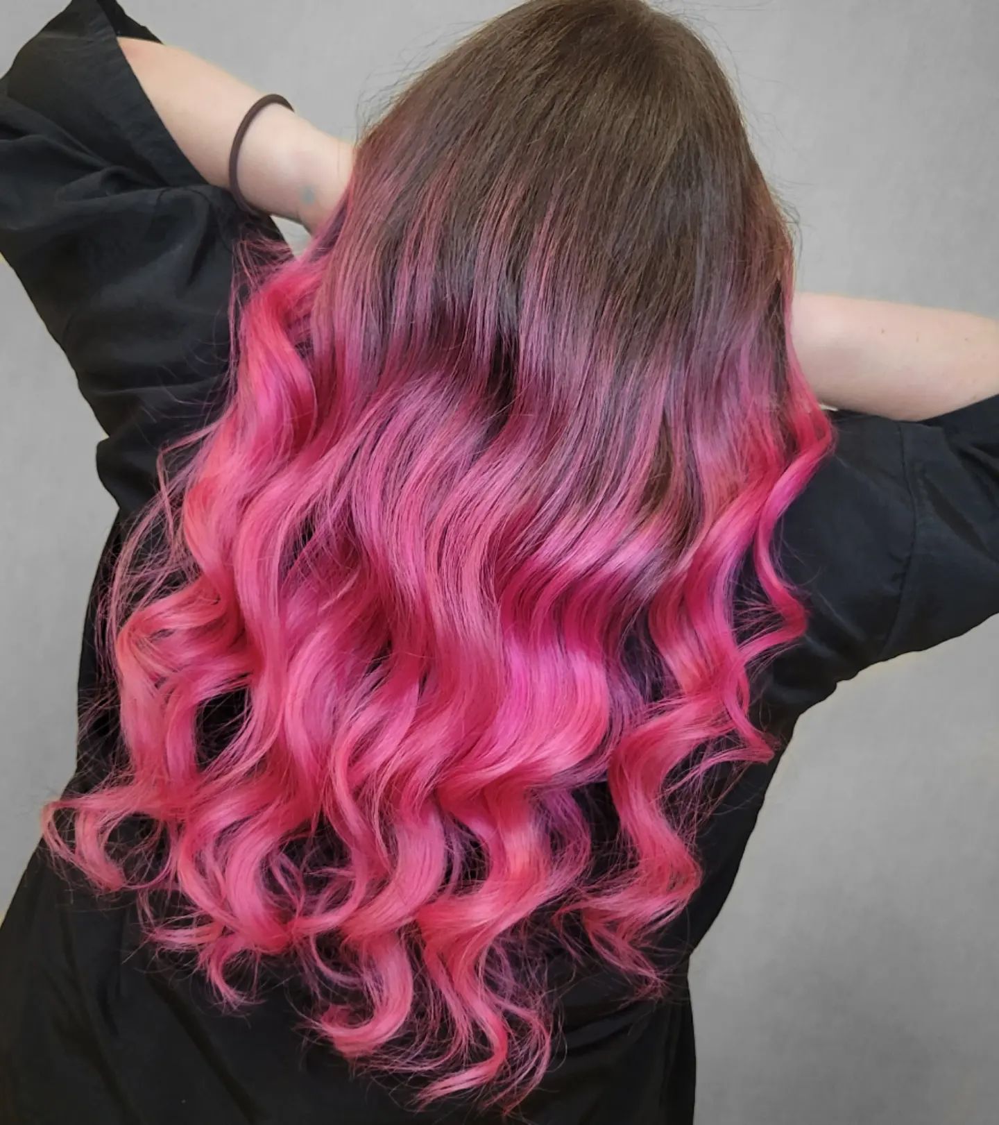 275848115 935385073839870 4052236138876418865 n - Ombré hair rosa: 60 inspirações, trends