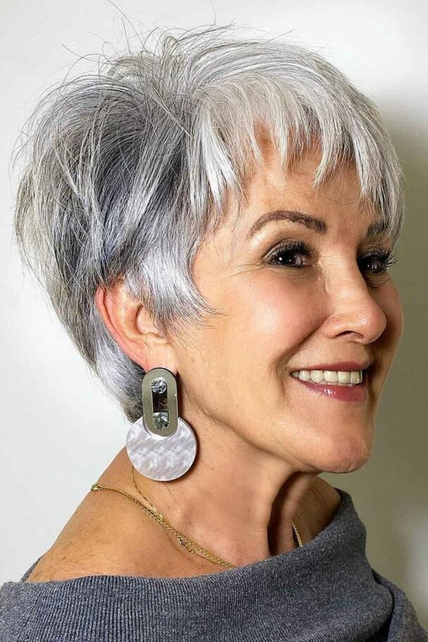 Cortes para Cabelos Grisalhos: Estilo e Elegância