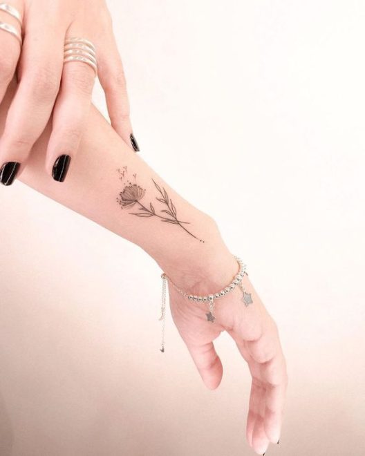 Tatuagem Feminina Delicada - Tendências e Inspirações